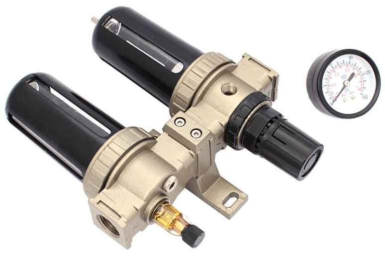 Odkaľovač s manometrom, regulátorom  tlaku 0-10 barov a mazaním, 1/2 ", XL-TOOLS